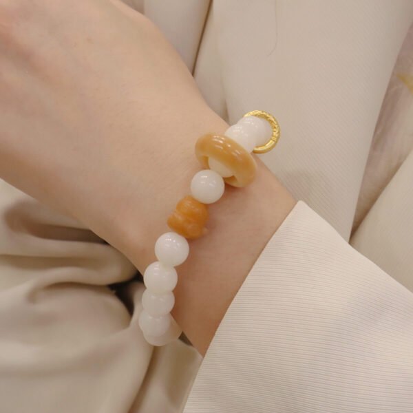 Women Bracelet White Bodhi - Image 3