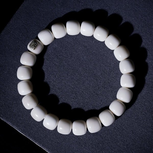 #02060120 white-jade bodhi seeds with brand label Buddha bracelet - Image 5