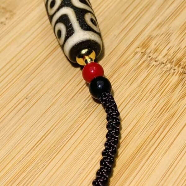 #02190108 Tibetan 9-eyed Dzi Bead Pendant Horseshoe Pattern - Image 3